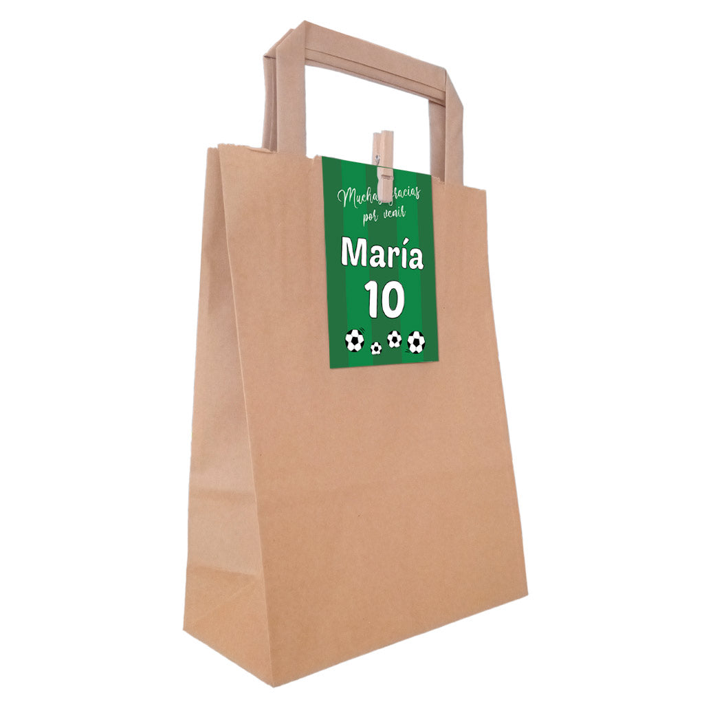 Bolsa kraft con asas para cumpleaños con la etiqueta personalizada con temática de fútbol